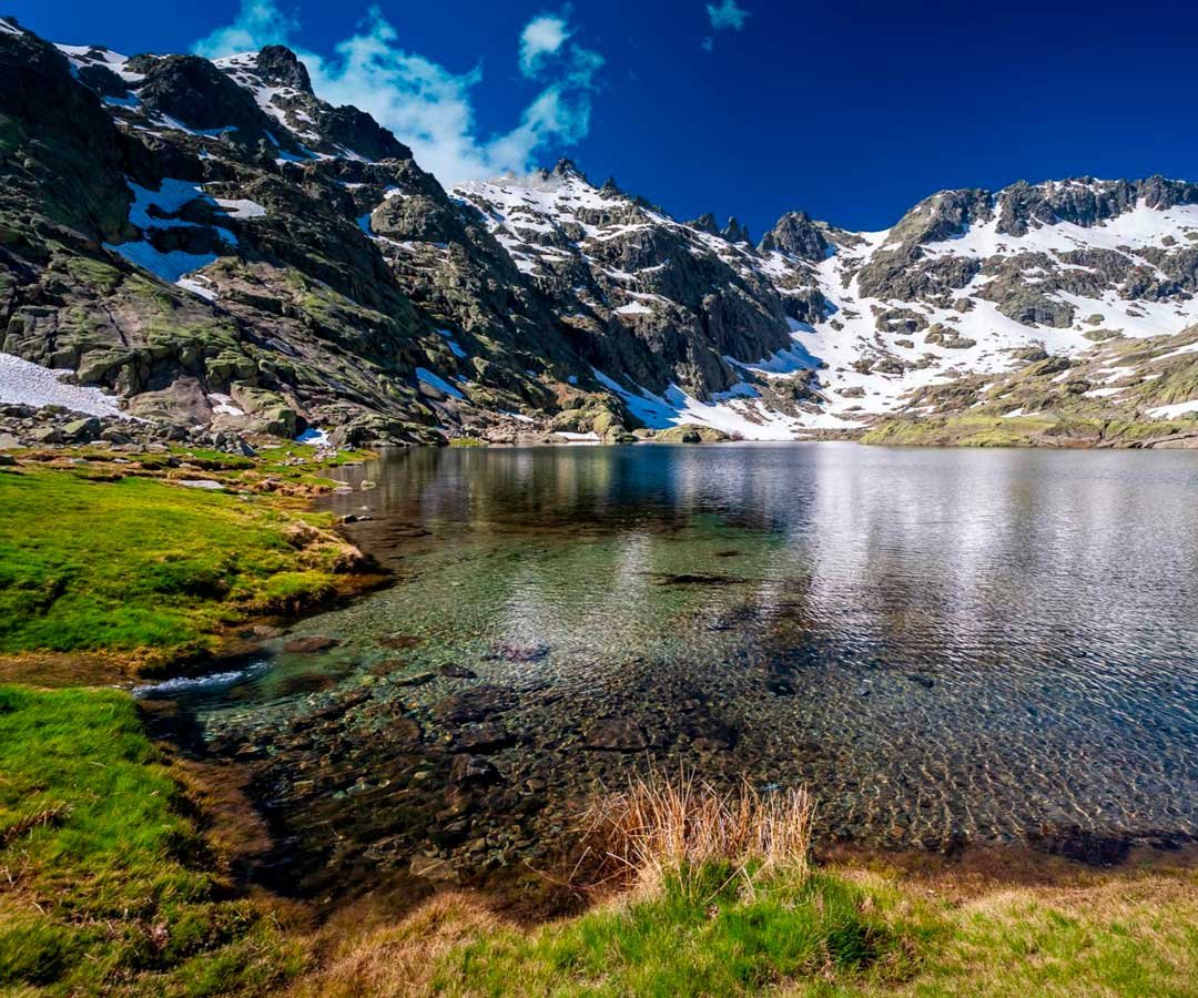 ¿Es real esto? Parador de lujo con vistas a la Sierra de Gredos por SOLO 36€ por persona